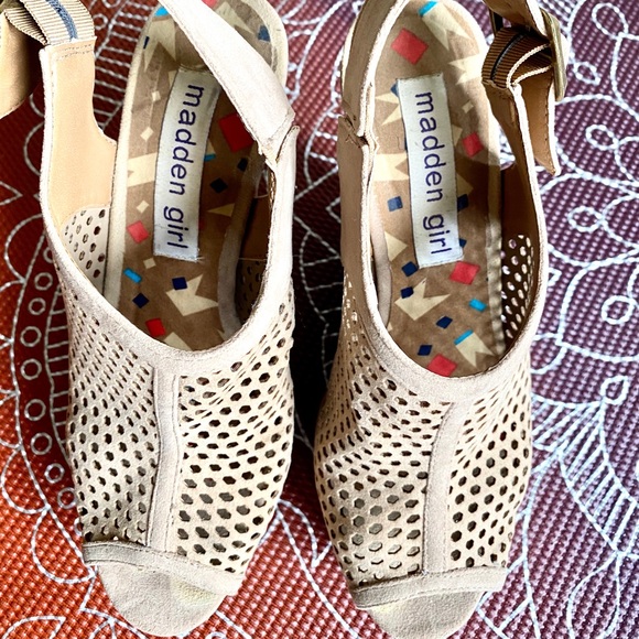 Summer!!! - Picture 5 of 5